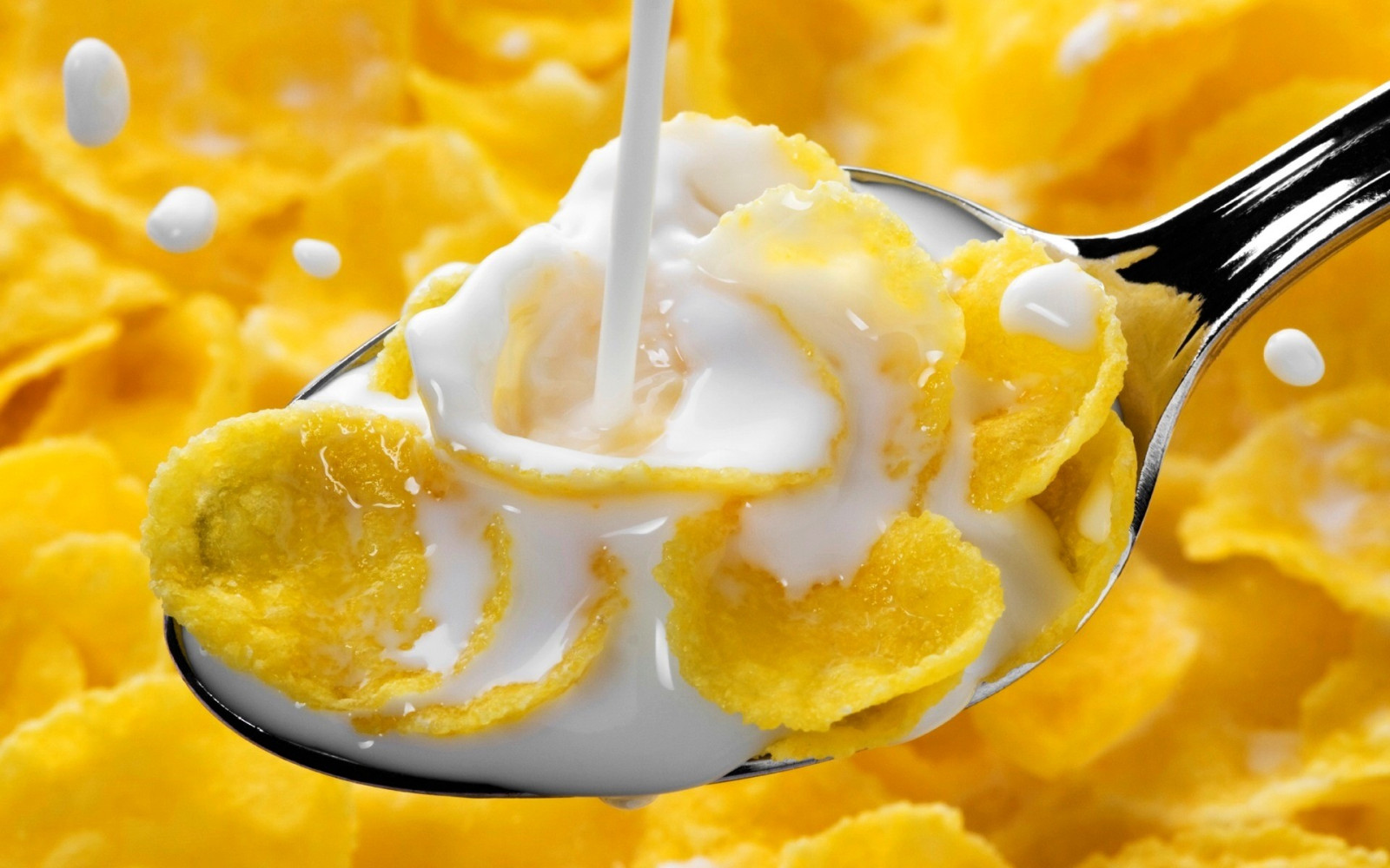 Wallpaper macro, spoon, yellow, milk, corn flakes, cuisine, 1920x1200