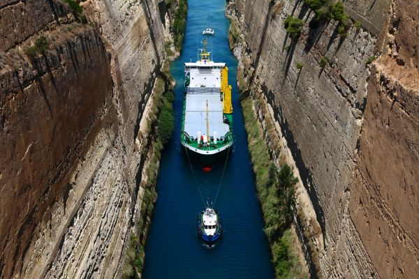 vessel,waterway