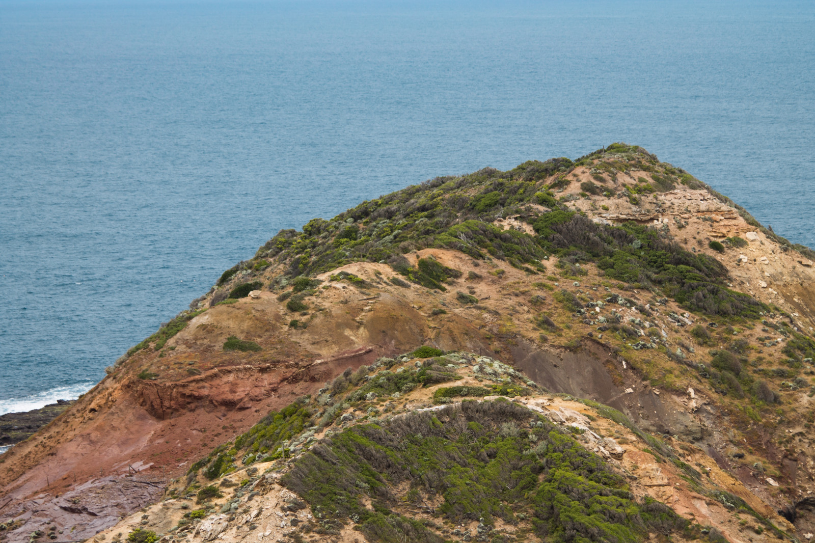 hav, Bugt, bakke, vand, klippe, natur, kyst, strand, blå, tårn, bølger, kyst, klint, fyrtårn, klipper, kappe, Australien, Victoria, Lightroom, ryg, Terræn, bjerg, ocean, bugt, Mornington, Mornington-halvøen, capeschanck, geologi, landskabsform, geografisk funktion, forbjerg, forager