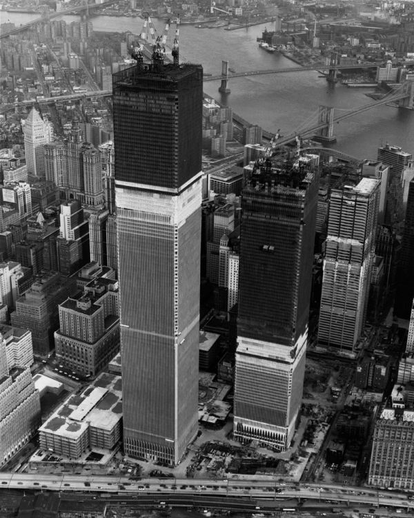 monochrome,city,street,cityscape,architecture,portrait display
