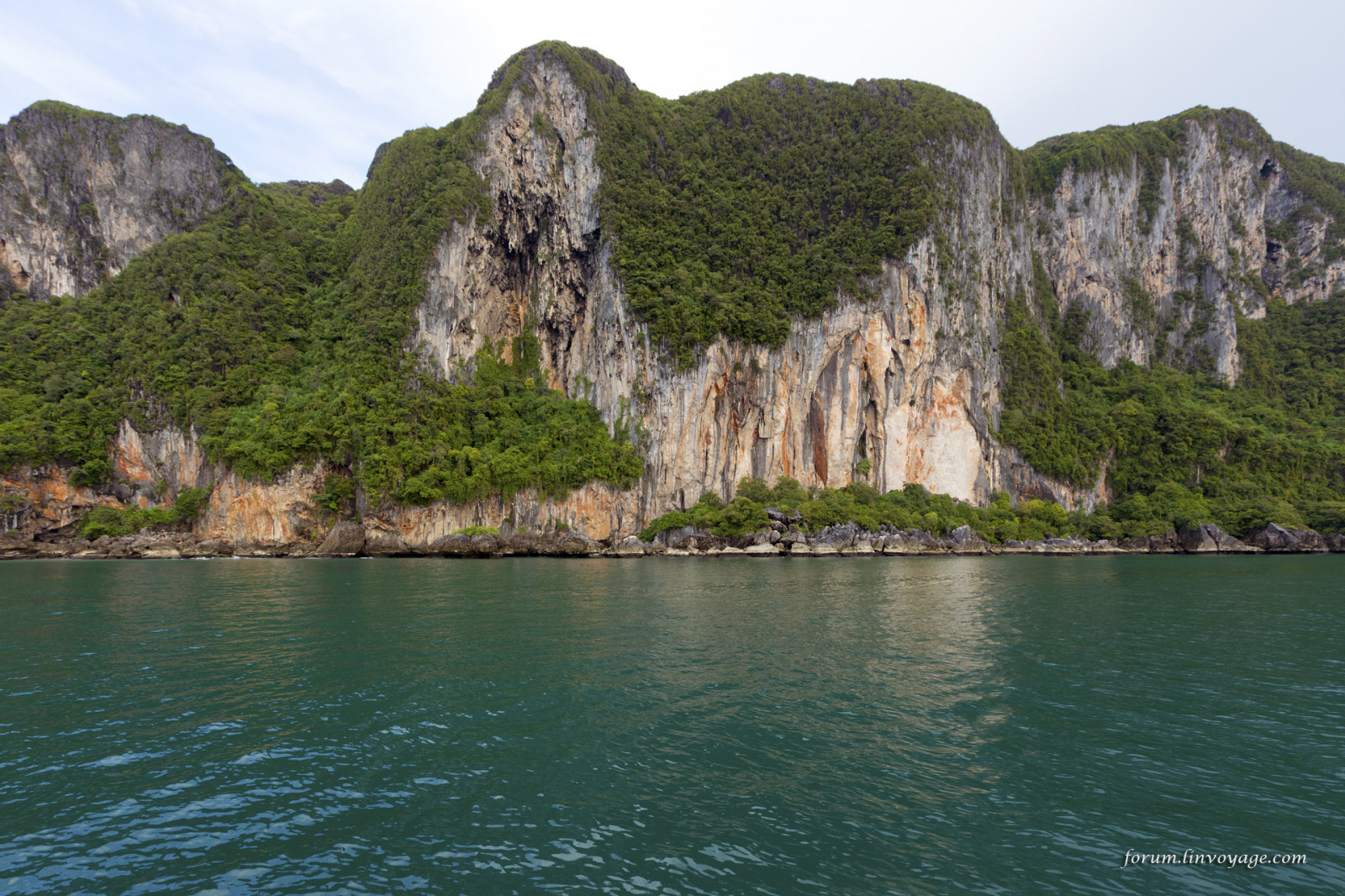 západ slunce, moře, záliv, jezero, voda, Skála, pobřeží, útes, ostrov, fjord, pelerína, jachta, Thajsko, Formace, Terén, hora, oceán, zátoka, ostrůvek, phuketian, phuketphotographernet, forumlinvoyagecom, httpforumlinvoyagecom, landform, geografický rys, mořské jeskyně