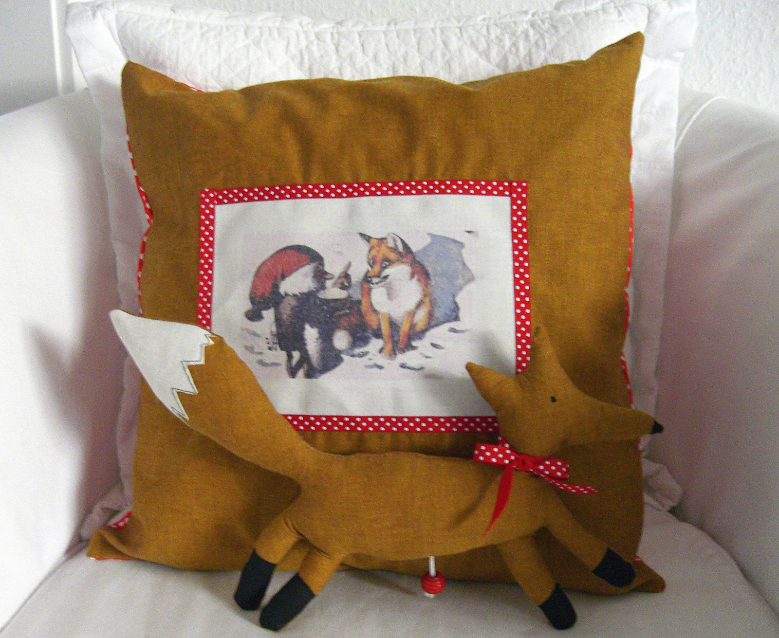 Červené, hnědý, prohnaný, polka, Astrid, liška, tečky, Tomte, Lindgren, Tummetot, Westfalenstoff, Lottakind