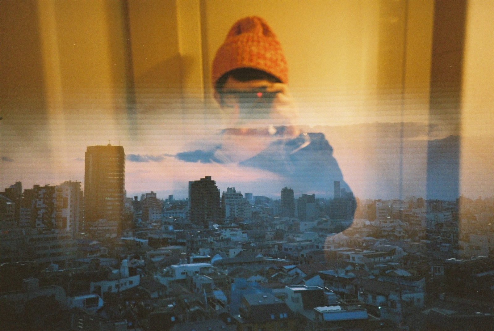 Japan, tempel, bybilledet, afspejling, skyline, skyskraber, aften, morgen, atmosfære, guld, Saitama, 35MM, Tokyo, Kodak, film, 400, lomo, atmosfærisk fænomen, LCA