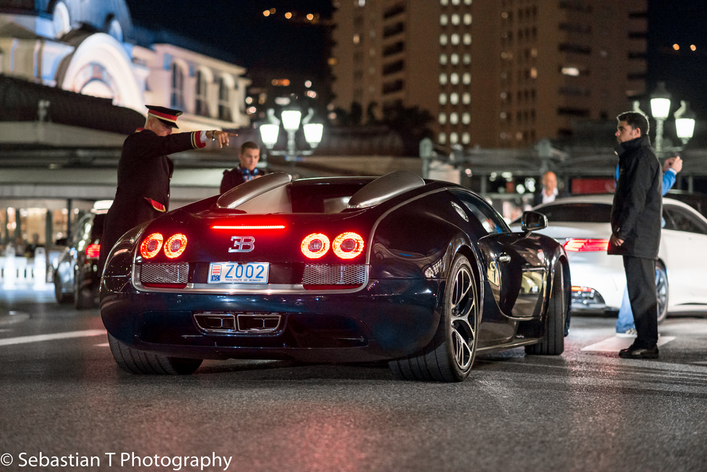 sportiv, stradă, noapte, mașină, vehicul, Cazinou, pătrat, Nikon, mașină sport, Bugatti, Monaco, Bugatti Veyron, cupeu, masina de performanță, izo, Roată, mare, supercar, fx, D610, worldcars, vitesse, veyron, tapet de calculator, vehicul de teren, designul auto, mașină de curse, vehicul de lux, masina de lux personal, limuzinelor, mașină de oraș, iluminat auto, Topmarques