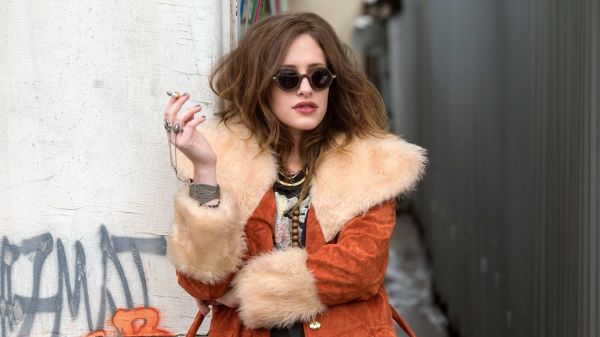 women,model,sunglasses,smoking,brunette,glasses