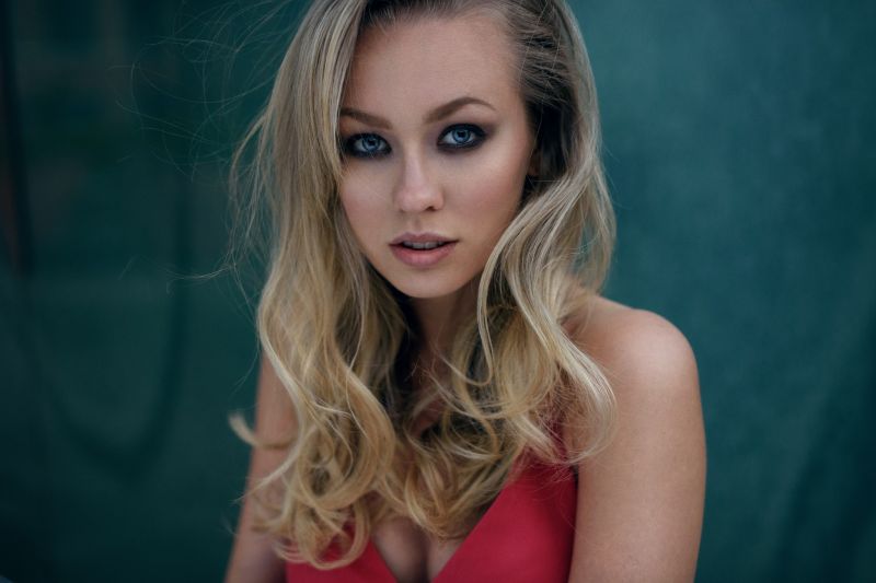 tvář, ženy, model, portrét, blondýnka, jednoduché pozadí tvář, ženy, model, portrét, blondýnka, jednoduché pozadí