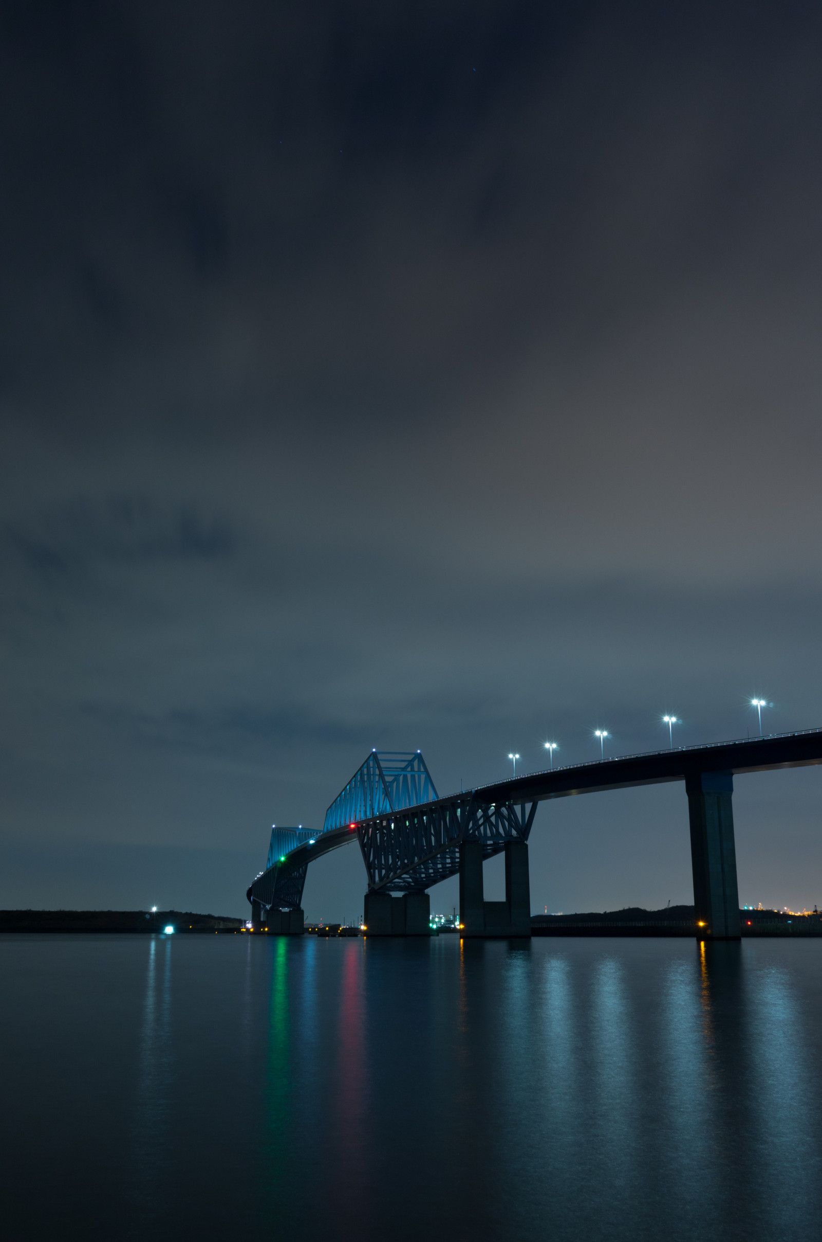 Japonsko, moře, noc, architektura, odraz, nebe, modrý, večer, most, horizont, atmosféra, soumrak, Leica, Tokio, jp, světlo, mrak, svítání, osvětlené, osvětlení, tma, T, mezník, tokyobay, tokyogatebridge, leicat, summicront235, Summicron, t235, Atmosféra Země