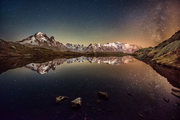 sky,mountain,cloud,water,atmosphere,water resources