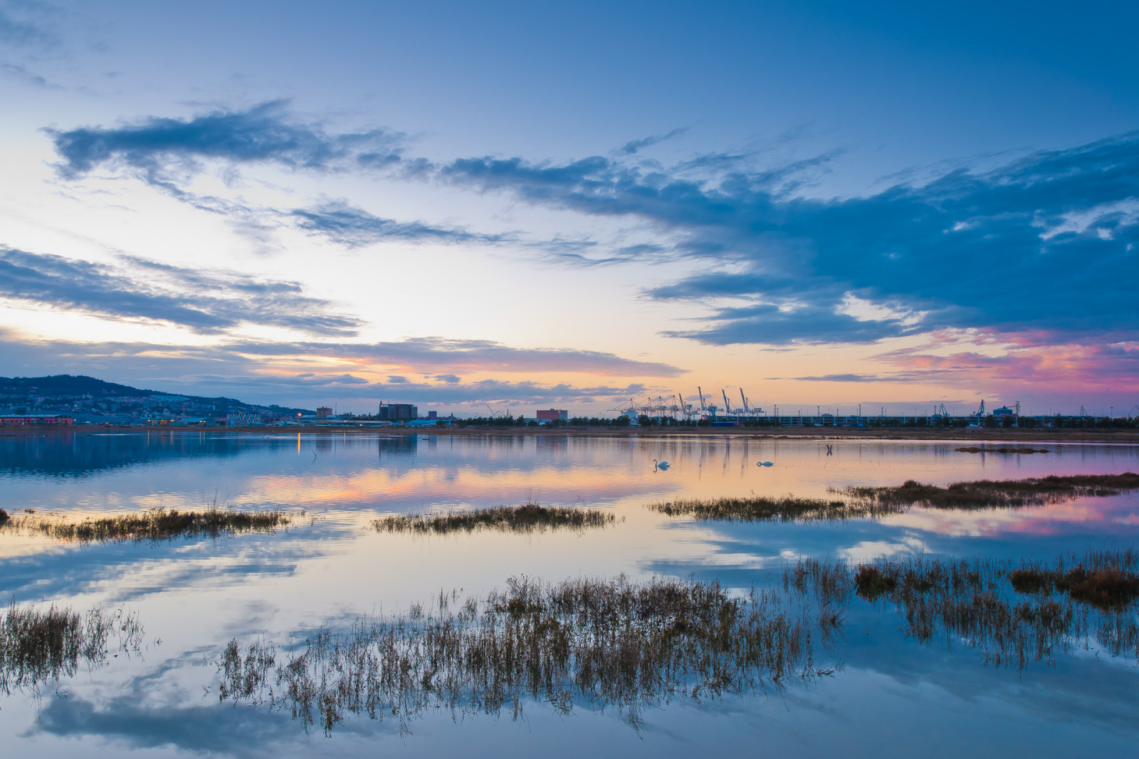 modrý, oranžový, odraz, Příroda, žlutý, mraky, krajina, Slovinsko, filtr, R, přírodní rezervace, Capodistria, bažina, Mediterran, Koper, Cokingnd, Golderhour, Gradualneutraldensity, Zatok