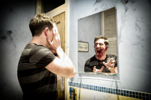 15 NİSAN 2018 PAZAR BULMACASI SAYI : 1672 - Sayfa 2 Reflection_monster_photoshop_bathroom_mirror_scary_blood_nikon-834998