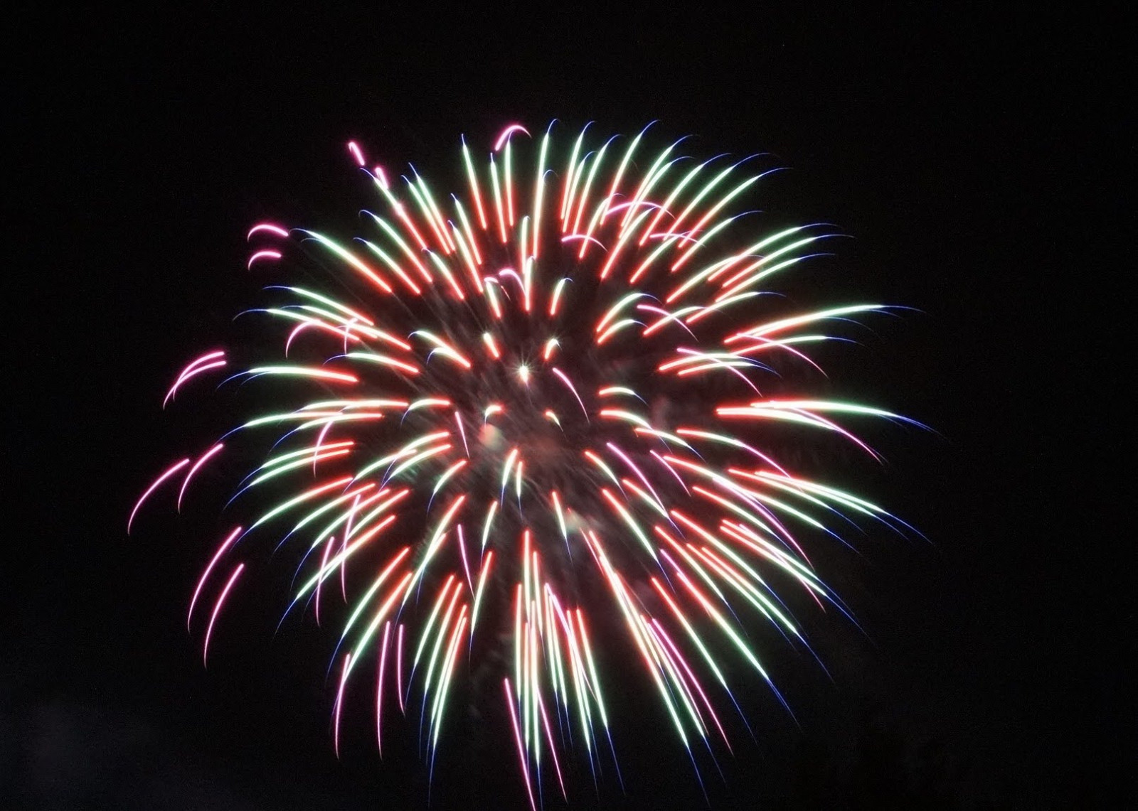 Wallpaper Fireworks Dark Night Sky 1612x1150 Z3r0tr4c3 2295166 