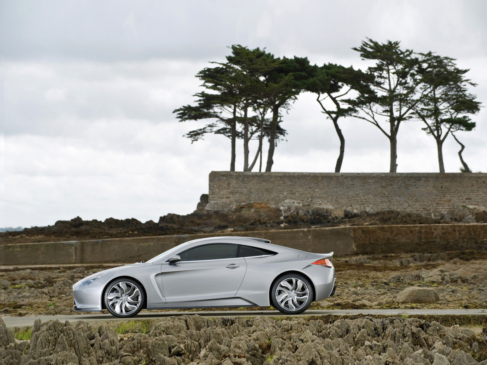 auto, vozidlo, sportovní auto, výkon auta, limuzína, 2012, netcarshow, netcar, obrázky vozidel, photo auto, Exagon, Kradmý koncept EGT, kolo, superauto, pozemní vozidla, automobilového designu, automobil make, luxusní vůz, rodinný vůz, výkonné auto