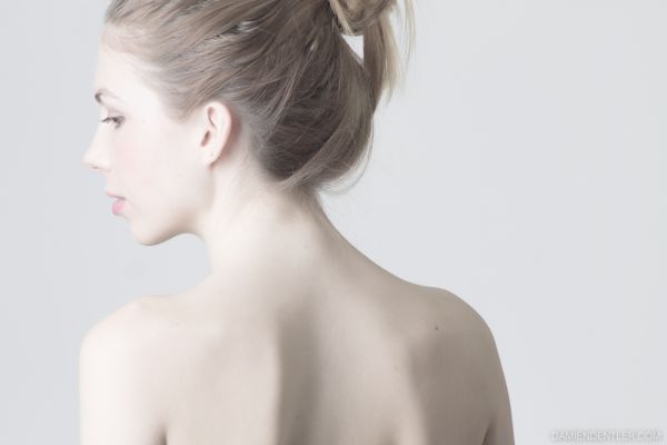 portrait,girl,model,bare,Canon,Studio