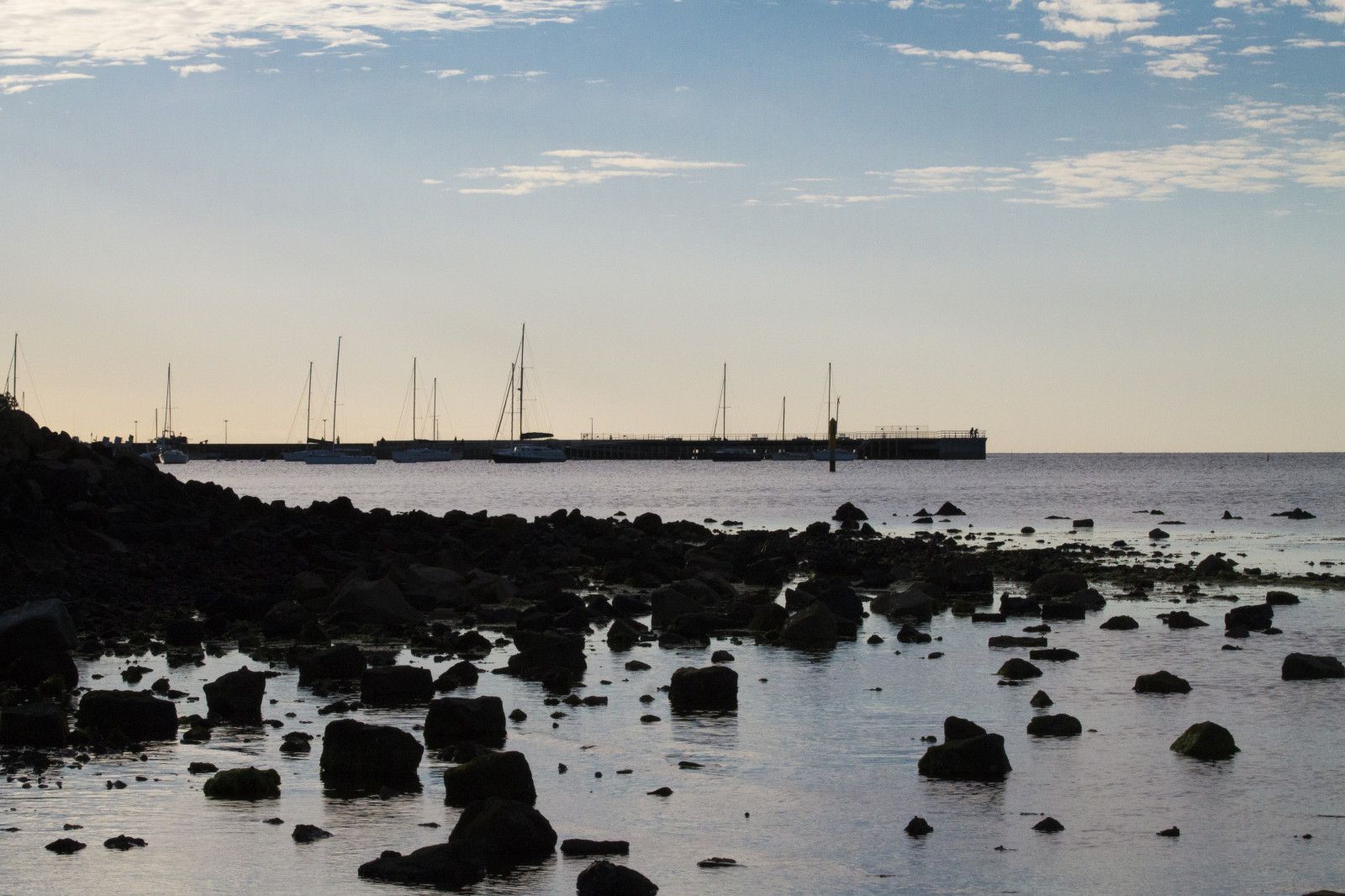 západ slunce, moře, záliv, voda, pobřeží, písek, odraz, nebe, pláž, svítání, panoráma, večer, ráno, věž, pobřeží, horizont, molo, dok, soumrak, Austrálie, Victoria, široký úhel, mrak, svítání, oceán, pláže, vlna, Mornington, Morningtonský poloostrov, teleobjektivu, tělo z vody, mělčina při ústí řeky