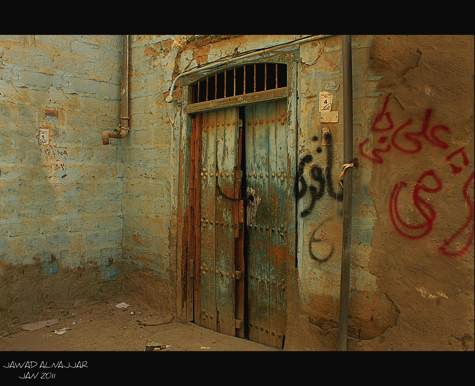 เก่า, หน้าต่าง, โบราณ, เมือง, อาคาร, ผนัง, การถ่ายภาพ, ไม้, สีเขียว, สีน้ำเงิน, สีน้ำตาล, ช่างภาพ, สนิม, พื้นผิว, ประตู, โปสเตอร์, ชื่นชอบ, ลูกเสือ, ศิลปะ, ลึกลับ, flickr, สำรวจ, คลาสสิก, ความน่าสนใจ, anawesomeshot, abigfave, กลุ่ม 100 กลุ่ม, bestcapturesaoi, flickrdiamond, magicunicornverybest, supershot, magicunicornmasterpiece, coth, picnik, ศิลปะสมัยใหม่, เมืองบาป, archetecture, jan52011kuwait, visual arts