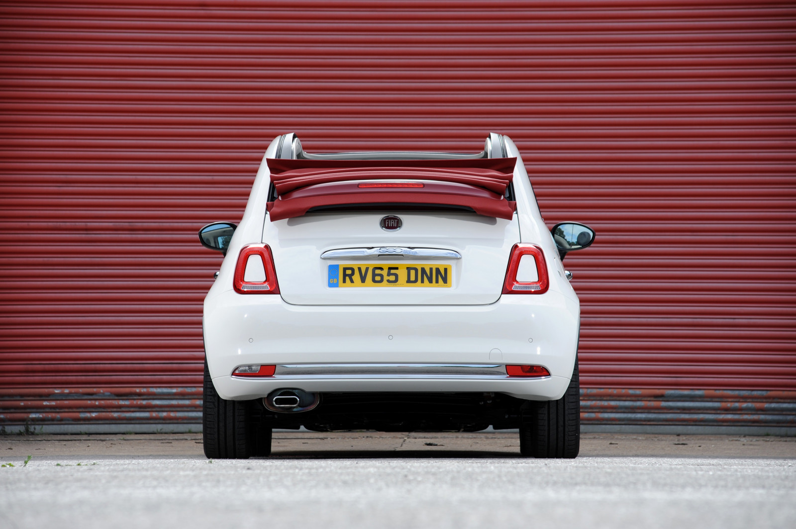 차, 차량, 피아트 500, 명령, netcarshow, 넷 카, 자동차 이미지, 자동차 사진, 2016 년, 영국 500 버전, 바퀴, 육상 차량, 자동차 디자인, 자동차 외장, 자동차 제조, 가족 용 자동차, 범퍼, 소형차, 도시 자동차, 소형차, 차량 등록 판