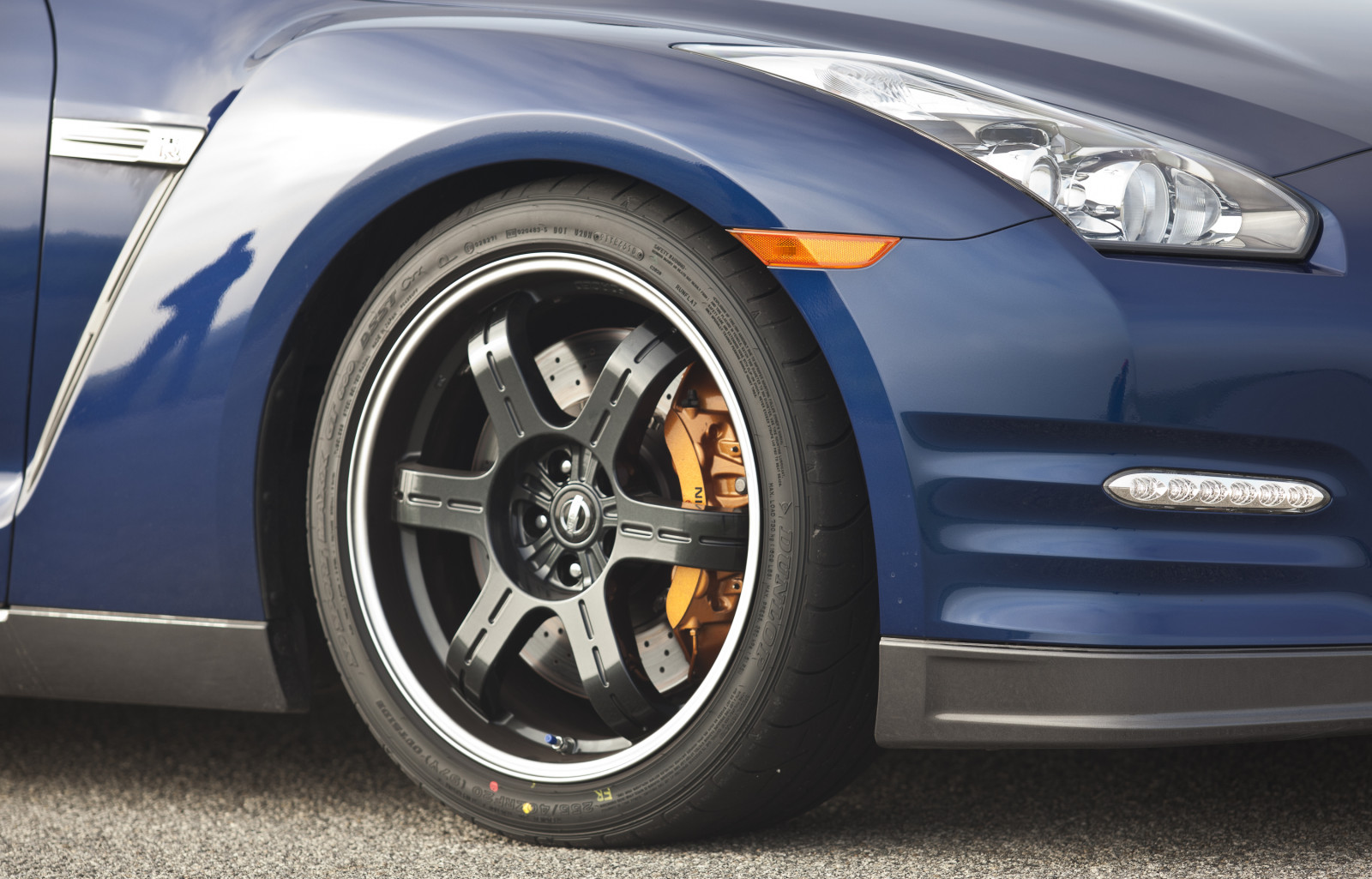 auto, vozidlo, Nissan, sportovní auto, Nissan GT R, kupé, výkon auta, netcarshow, netcar, obrázky vozidel, photo auto, 2014, kolo, GT R ​​R35 USA verze, okraj, superauto, pozemní vozidla, automobilového designu, automobilový exteriér, automobil make, luxusní vůz, nárazník