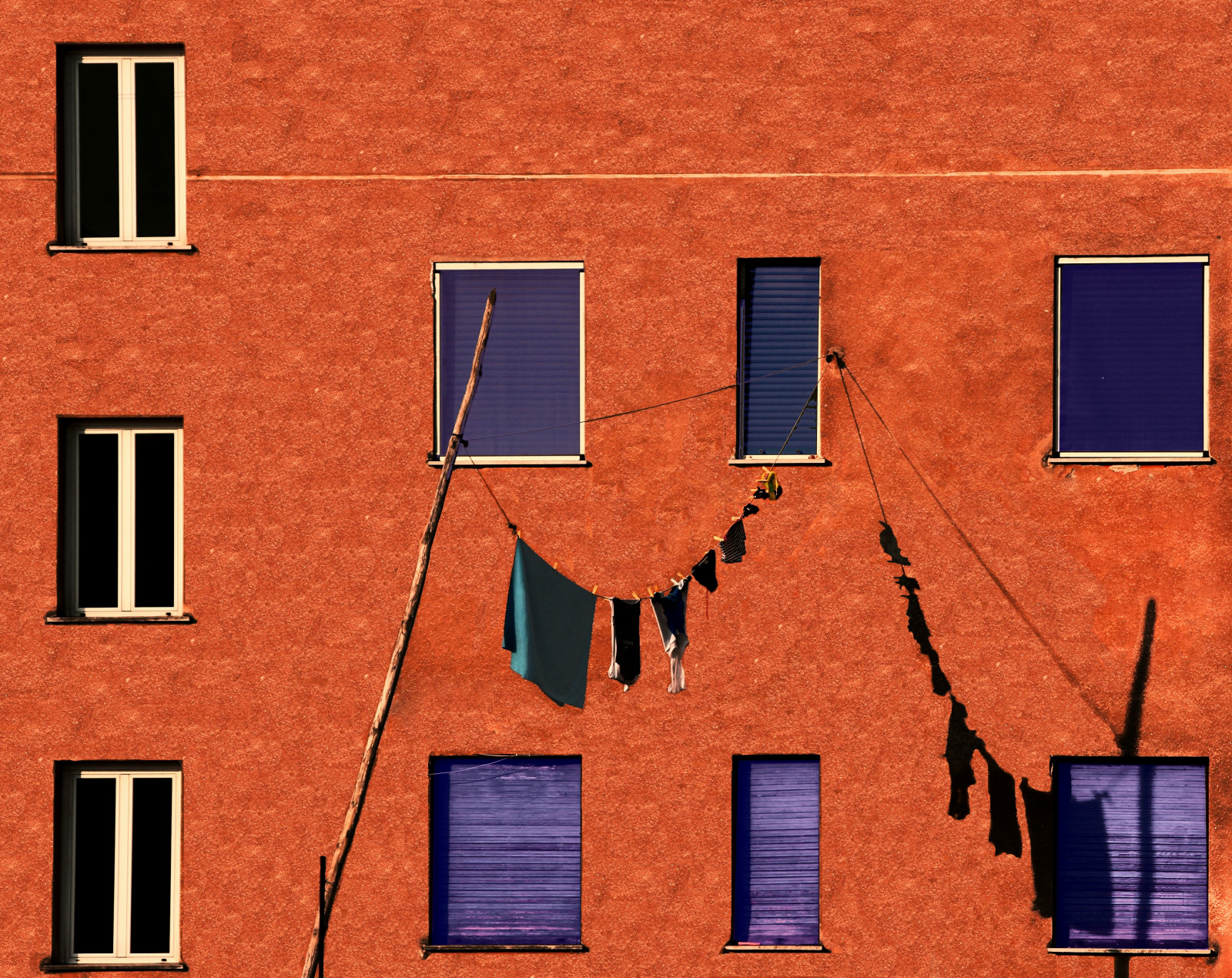 illustration, rød, skygge, væg, blå, Sol, mærke, 2013, Blu, vask, farve, design, sål, rosso, ombra, facade, nummer, skærmbillede, skrifttype, gulve, bucato, facciata, cairomontenotte