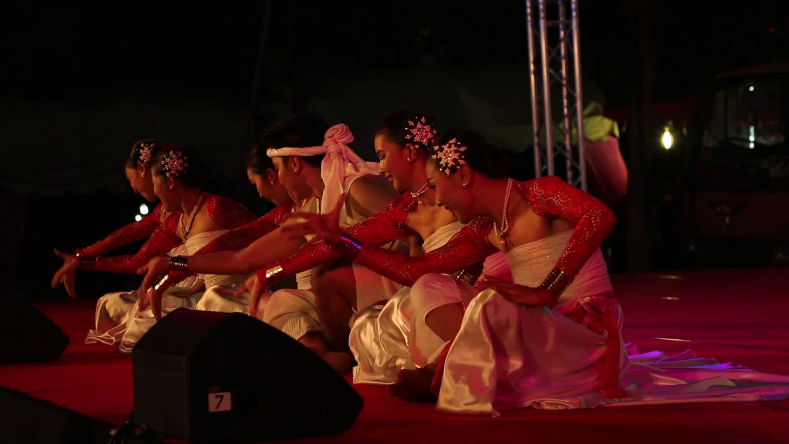 sportovní, lidé, starý, asijský, móda, 2015, čínština, tanečník, událost, Thai, zábava, Nový, venkovní, dívka, dívky, video, představení, fáze, styl, divadlo, tanec, skupina, show, phuket, phuketian, phuketphotographernet, forumlinvoyagecom, chlapci, httpforumlinvoyagecom, oblek, hudební divadlo, performance, múzických umění