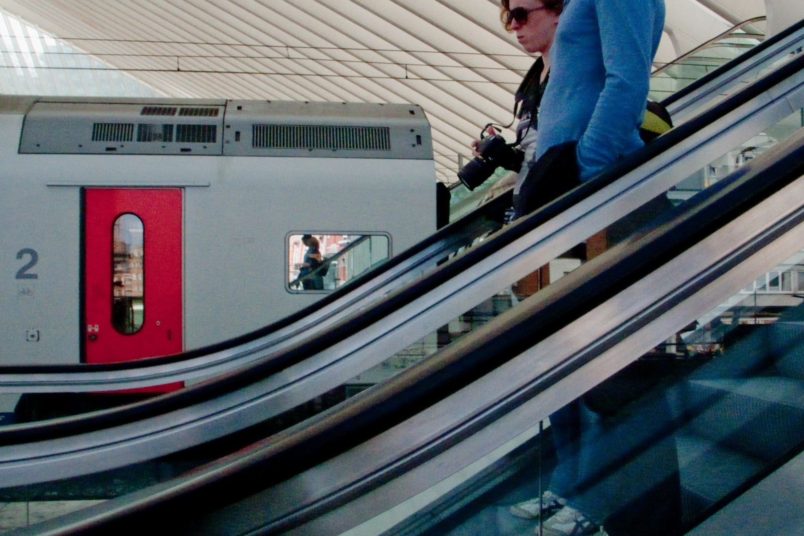 ulice, dveře, Červené, 2, barva, odraz, sluneční brýle, stanice, vlak, 4, jezdící schody, dolů, vazal, emilekrijgsman