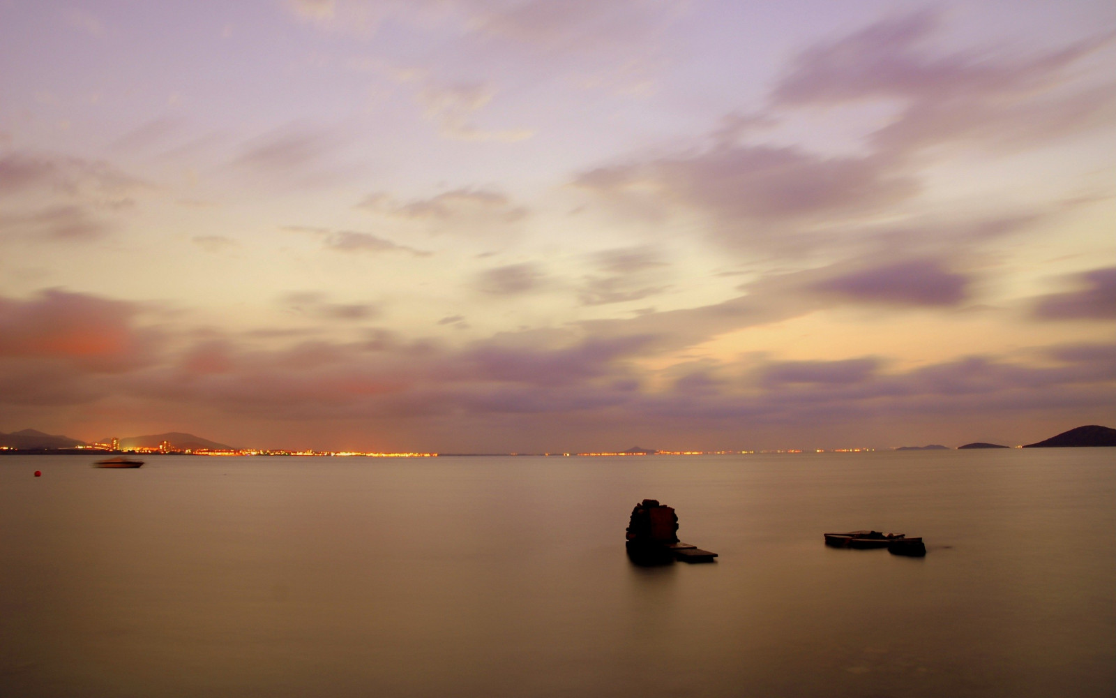 luz solar, panorama, Pôr do sol, mar, cidade, baía, lago, agua, Rocha, reflexão, céu, fotografia, nascer do sol, tarde, manhã, costa, dom, horizonte, crepúsculo, nuvem, alvorecer, Loch, Fenômeno atmosférico, Afterglow, Fenômeno meteorológico