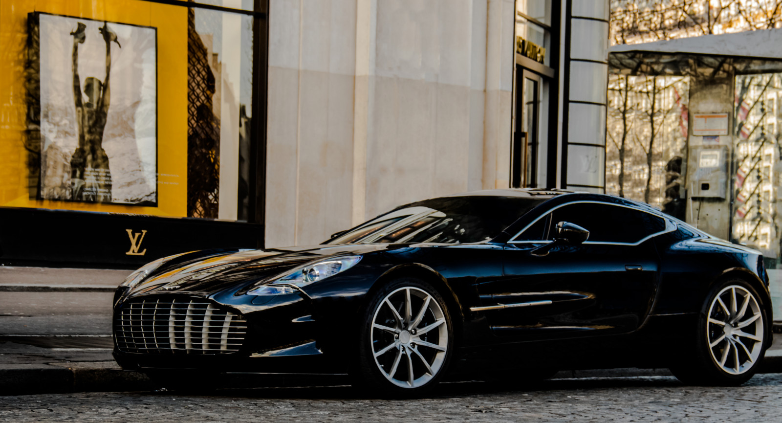 sport, gade, bil, køretøj, fotografering, Canon, teknologi, sportsvogn, Aston Martin DBS, coupe, voiture, ydeevne bil, Aston Martin DB9, eksotisk, Sedan, Aston Martin Vanquish, Aston Martin Vantage, Aston Martin One-77, 2014, flickr, en, hjul, biler, super, kant, spotte, aston, martin, superbil, Formidabelt, D600, worldcars, sportsvogne, sporvogne, fik øje på, sportsvogn, få øje på, hypercars, 77, dyrt, computer tapet, jord køretøj, bildesign, luksus køretøj, kompakt bil, personlig luksus bil, Aston Martin DBS v12, worldofcars, bilindustrien belysning, parissupercars, automotive wheel system