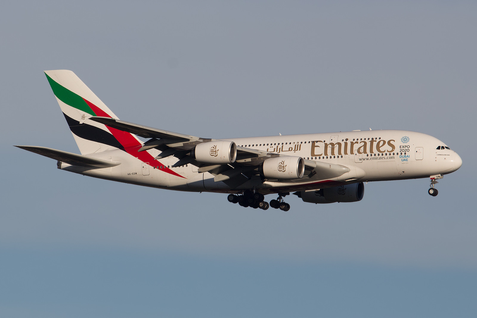 rejse, mand, Canon, fly, manchester, Dubai, luftfart, c, M, landing, Emirates, R, Airbus, A380, Ankomst, landingsbane, AVP, jumbo, aero, manchestercity, Manchester Airport, DXB, RVP, Manc, arabemirates, Airbus A380, EGGS, AV8, omdb, superjumbo, emiratesairline, aviationviewingpark, avgeek, manairport, landingear, a6edm, runwayvisitorpark, runwayvistitorpark, manchesterrunwayvisitorpark