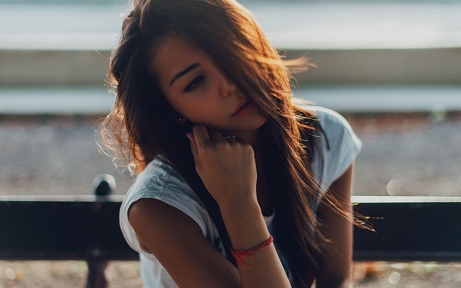 ansigt, sollys, Kvinder, rødhåret, model, portræt, Kigger væk, langt hår, asiatisk, sidder, fotografering, kjole, mode, hår, Person, hud, tøj, pige, skønhed, smil, øje, kvinde, dame, ben, fotografi, blond, frisure, humane positioner, portrætfotografering, Photo shoot, brunt hår, menneskelige legeme