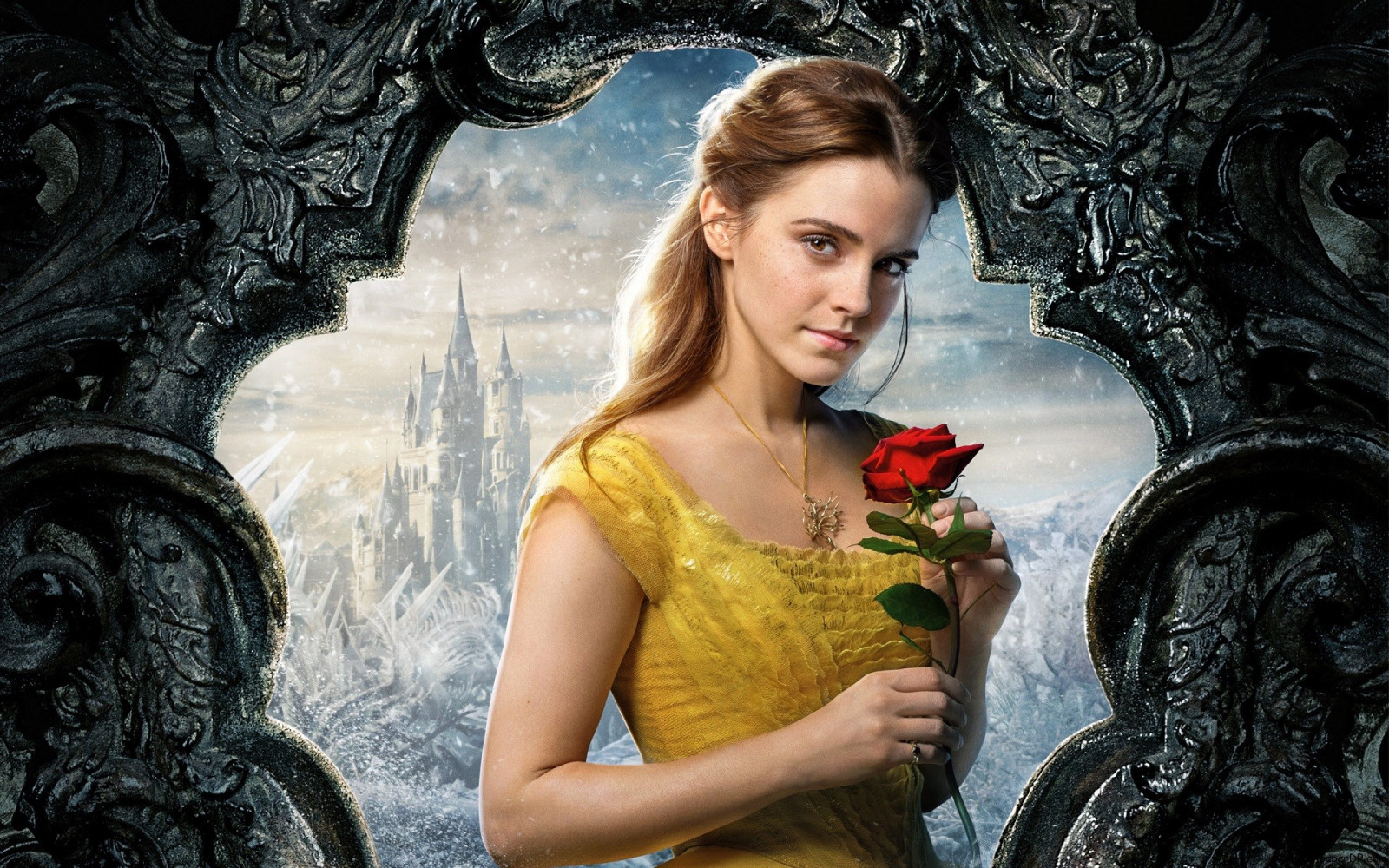 donne, modello, ritratto, fiori, capelli lunghi, guardando spettatore, la neve, fotografia, film, attrice, collana, vestito, occhi marroni, castello, lentiggini, moda, rosa, capelli ramati, fiori rossi, Emma Watson, vestito giallo, Disney, primavera, romanza, autunno, fiore, ragazza, bellezza, stagione, donna, signora, sfondo del computer, fotografia di ritratto, servizio fotografico, personaggio fittizio