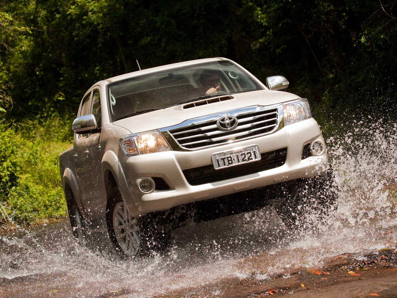 auto, vozidlo, Toyota, 2013, nákladní auto, netcarshow, netcar, obrázky vozidel, photo auto, kolo, Hilux SRV Double Cab, pozemní vozidla, automobilový exteriér, automobil make, nárazník, sportovní užitkové vozidlo, off road, Kompaktní sportovní užitkové vozidlo, pickup