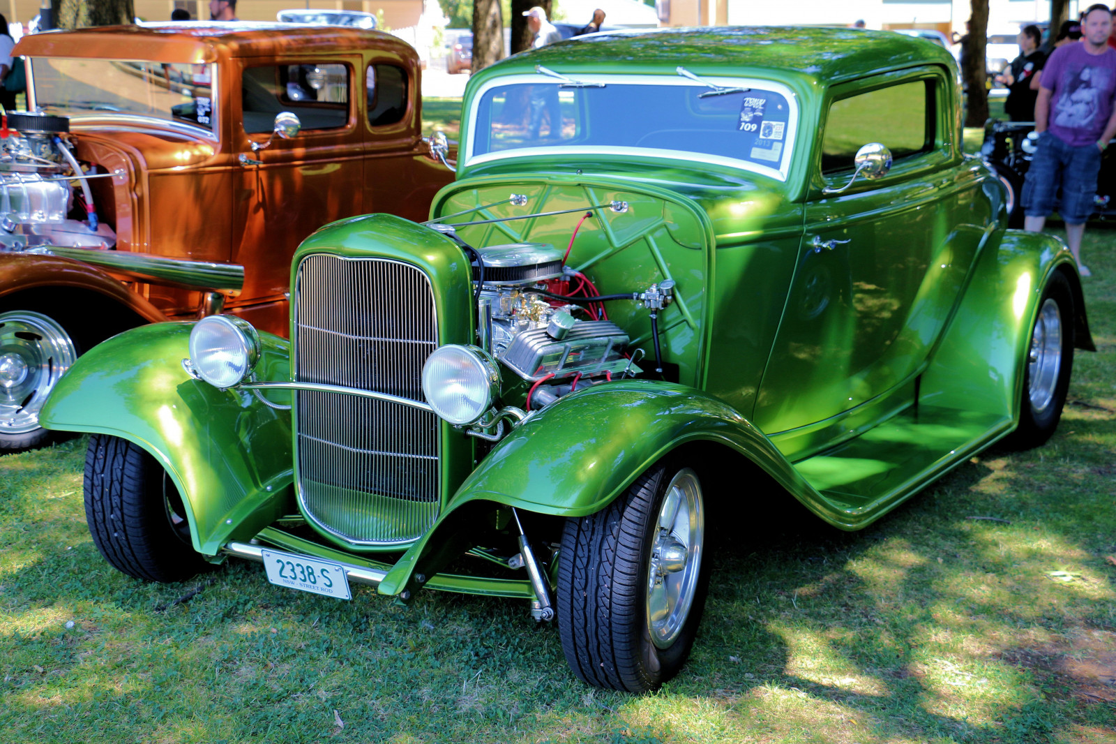 1934, 34, Ford, coupe, Cabriolet, triple, hardtop, deuce, Tudor, to, dør, hed, stang, klassisk, grøn, lilla, lyserød, bil, auto, automobil, køretøj, Sedan, motor, salon, samlerobjekt, veteran, årgang, Sjælden, smuk, restaureret, hottie, carbie, karburator, hurtig, store, Australien, australsk, Chauffør, Køre, fart, bremse, frem, bagside, spin-, hjul, udstødning, højt, Buldre, anbefalet, maling, Sæde, hætte, motor, kubiske, inches, hp, hk, hestekræfter, drag, bremser, gear, gear, Flytte, kobling, tur, touring, stolt, motorhjelm, stolthed, V8, Spille
