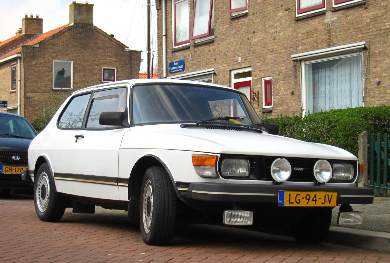 ulice, auto, vozidlo, silnice, saab, 1984, limuzína, klasický, momentka, 99, 20, gl, automobilového designu, automobilový exteriér, rodinný vůz, kompaktní vůz, motorové vozidlo, druh dopravy, Saab Automobile, sidecode4, Saab99, Lg94jv, saab 99