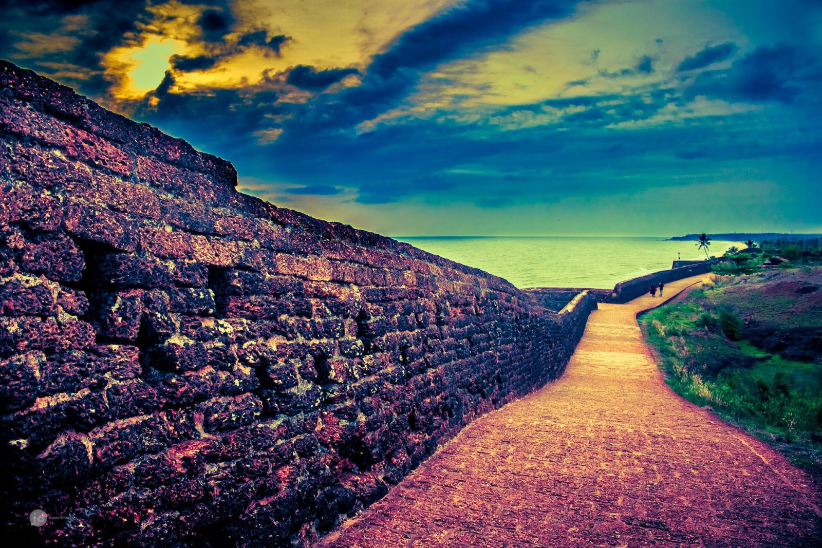 slunečnímu záření, krajina, západ slunce, moře, kopec, Příroda, tráva, nebe, stěna, pole, mraky, svítání, večer, ráno, pobřeží, HDR, horizont, soumrak, cesta, mrak, strom, podzim, list, hora, květ, svítání, zemědělství, venkov, horských reliéf