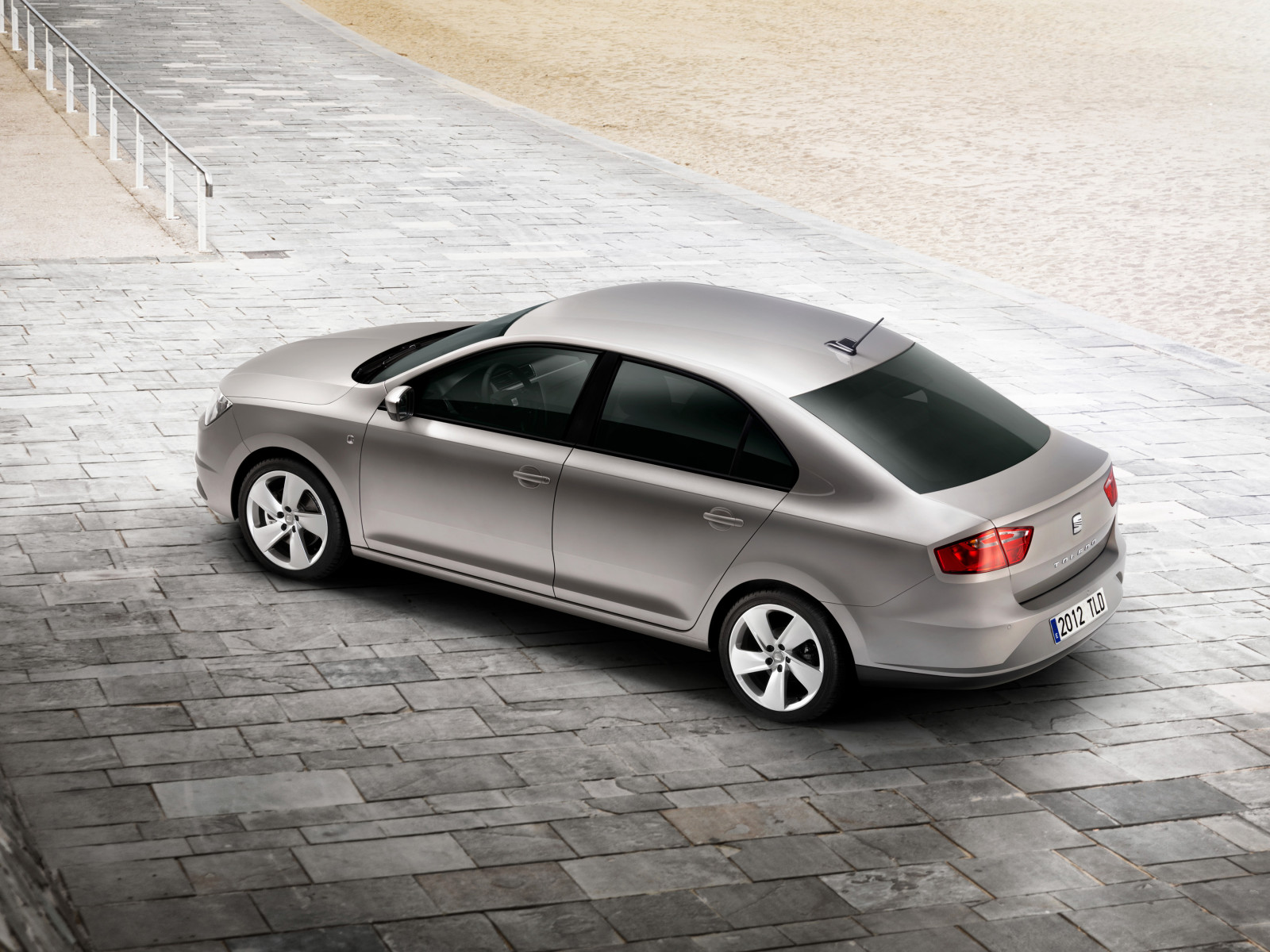 auto, ajoneuvo, audi, 2013, toledo, Sedan, Istuin, netcarshow, netcar, auto kuvat, auton kuva, pyörä, maakulkuneuvon, autojen suunnittelu, autojen ulkomitat, auto make, ylellisyyttä ajoneuvon, perheauto, kompakti auto, johtoon auton, Keskikoko auton