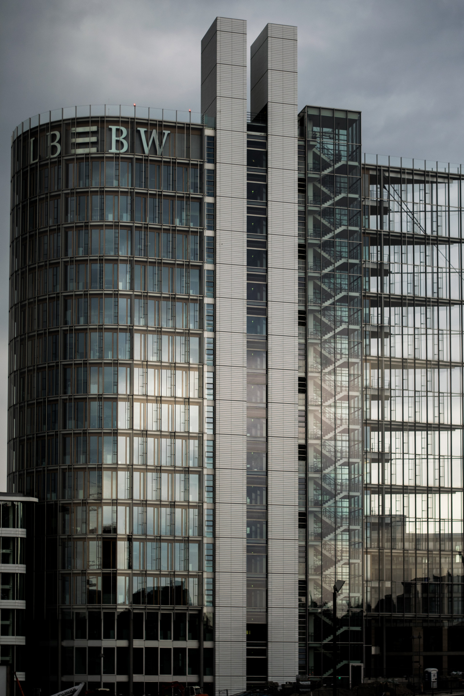 град, градски пейзаж, архитектура, абстрактен, сграда, размисъл, фотография, силует, небостъргач, Германия, кула, метрополия, структура, Немски, в центъра, кондоминиум, забележителност, фасада, централно управление, градска зона, столичния район, заселване на човека, кула блок, брутализъм