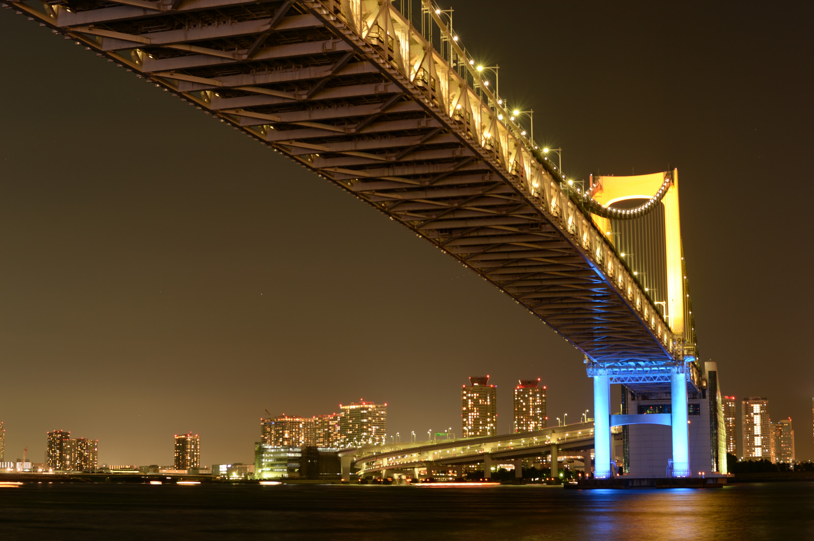 Japonsko, město, panoráma města, noc, architektura, panoráma, mrakodrap, večer, most, Nikon, soumrak, minout, metropole, Tokio, jp, centrum, NIKKOR, osvětlené, osvětlení, mezník, duhový most, tokyobay, df, afs58mmf14g, afsnikkor58mmf14g, Metropolitní oblast, lidské osídlení, kabel vydržel most