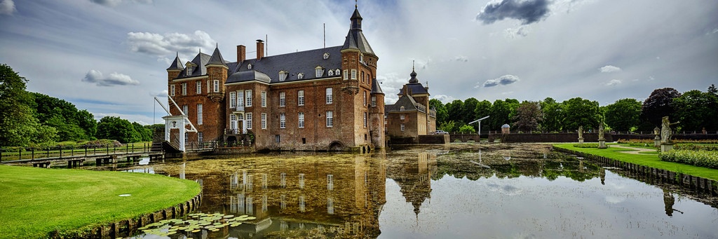 krajina, architektura, voda, budova, odraz, tráva, nebe, hrad, HDR, panoráma, banka, palác, zámek, rýn, majetek, mrak, strom, odrazy, vodní tok, hradní příkop, panské sídlo, městský okres, vodní, vodní hrad, dolní, vznešený domov, Wasserburg, zámek, Anholt, national trust for places of historic interest or natural beauty