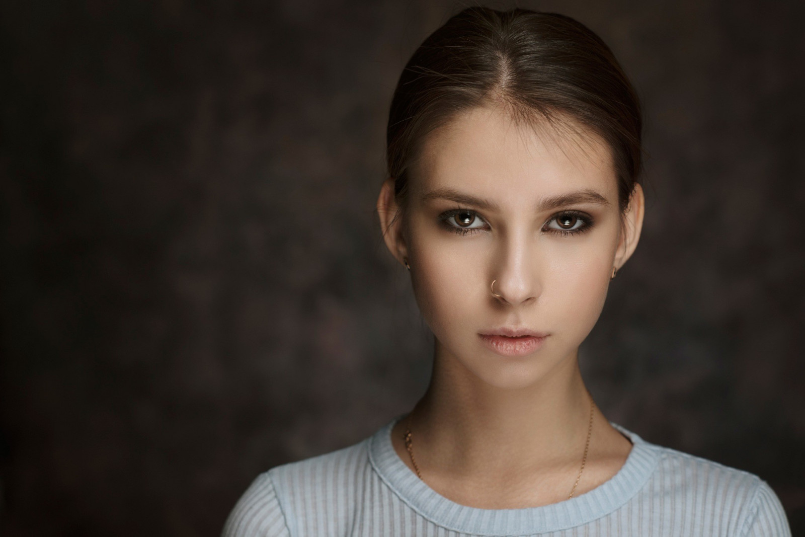 tvář, ženy, model, portrét, kroužky v nose, dlouhé vlasy, fotografování, Maxim Maximov, móda, vlasy, Osoba, kůže, hlava, Elena Aksenova, dívka, krása, oko, účes, portrétní fotografie, focení, hnědé vlasy, obočí, Lidské tělo, orgán, zblízka