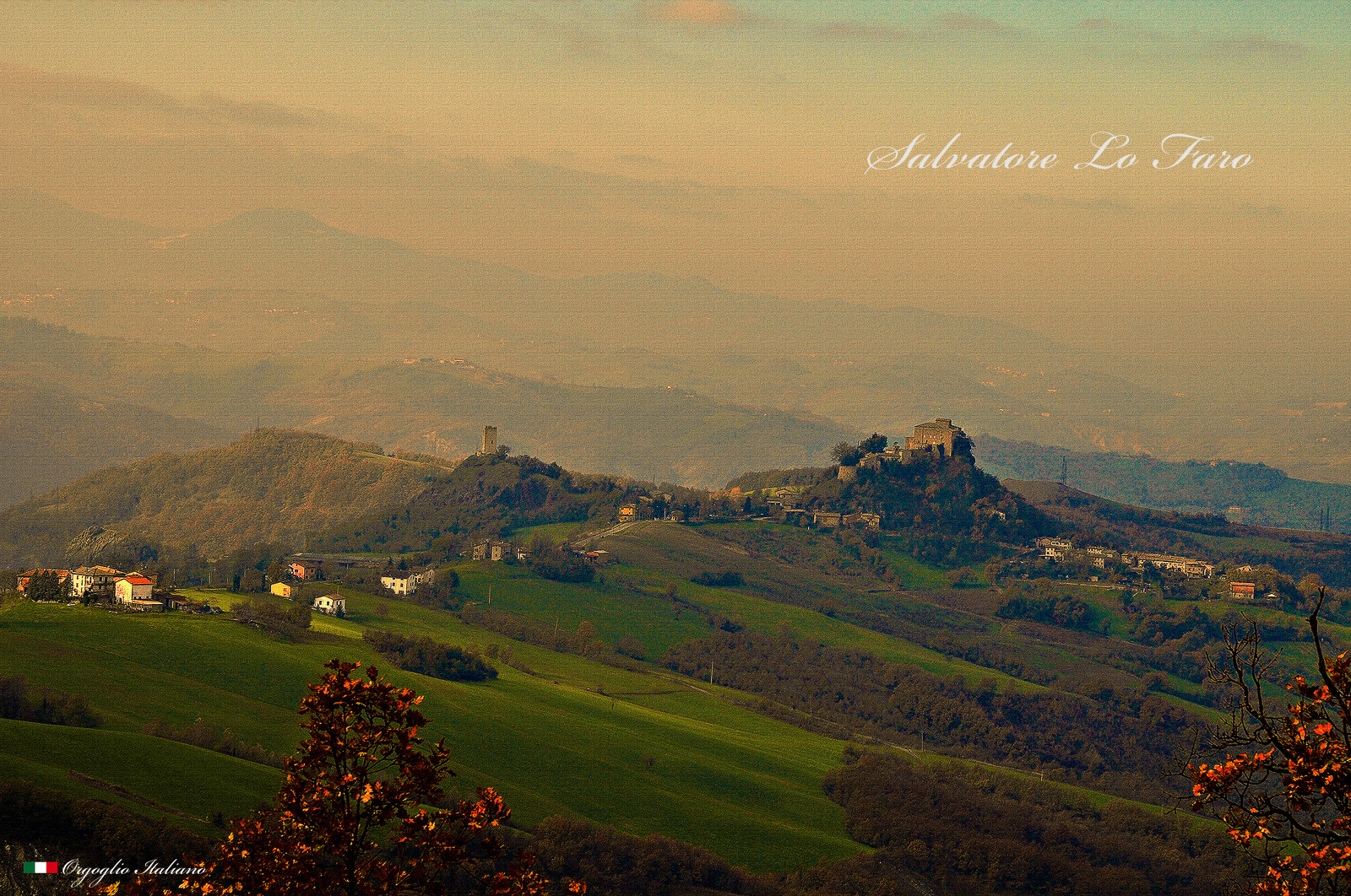 Colline Wallpaper : verde, Nikon, Italia, rosso, colline, reggioemilia ...