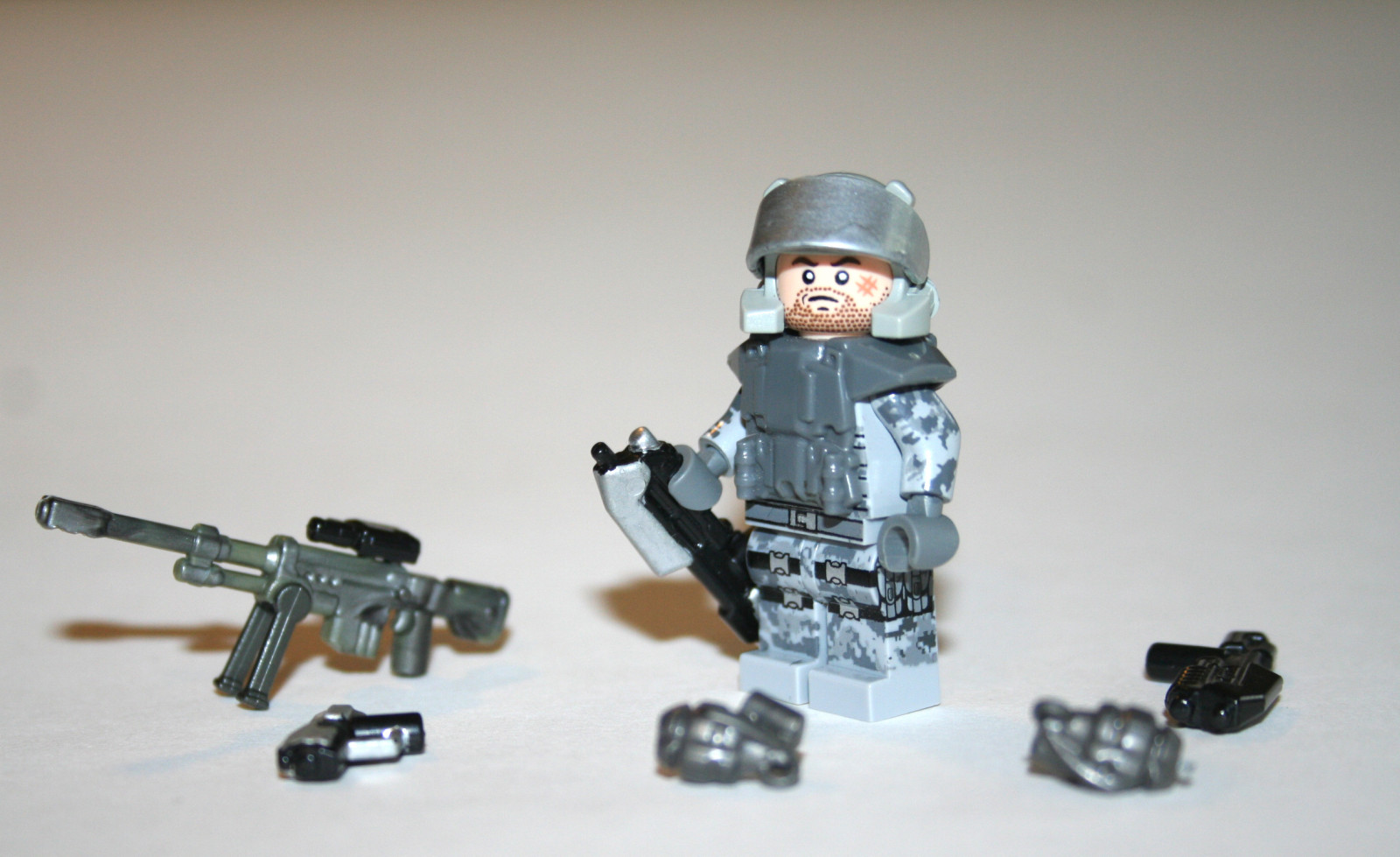 2, 3, tankista, voják, 1, mořský, LEGO, fík, prostor, mimozemšťan, Svatozář, Delta, člověk, Elita, odstřelovač, postava, dosáhnout, minifig, Zvyk, Vzácný, zachrochtání, Hovado, proto, minifigure, SIFI, operater, brickarms, ODST, citizenbrick