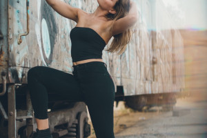 Wallpaper : Summer Lynn Hart, model, blonde, swimming pool 2500x3750