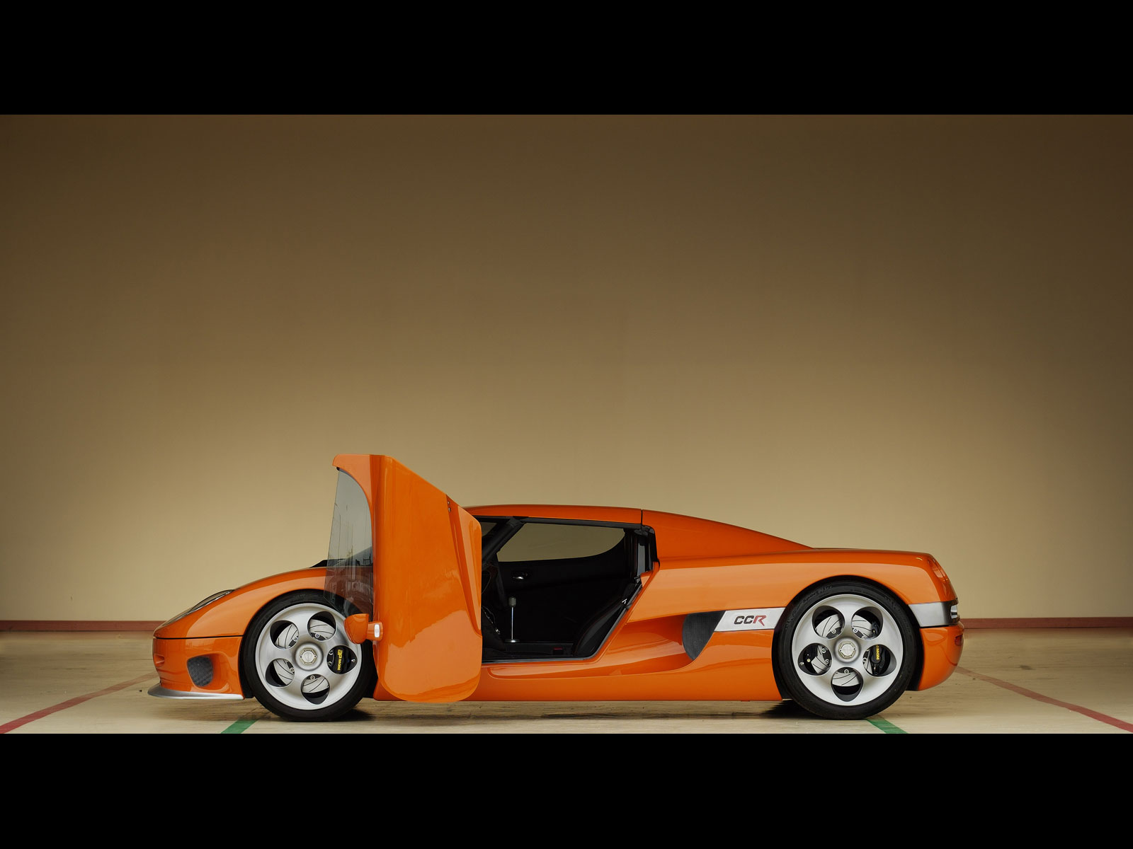 auto, vozidlo, Lamborghini, Lamborghini Aventador, sportovní auto, Koenigsegg, výkon auta, 2010, netcarshow, netcar, obrázky vozidel, photo auto, CCR, superauto, pozemní vozidla, automobilového designu, závodní auto, automobil make, model auta, luxusní vůz
