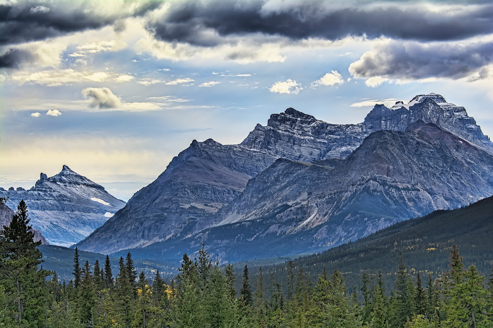 Fondos de pantalla paisaje, montañas, colina, naturaleza, cielo