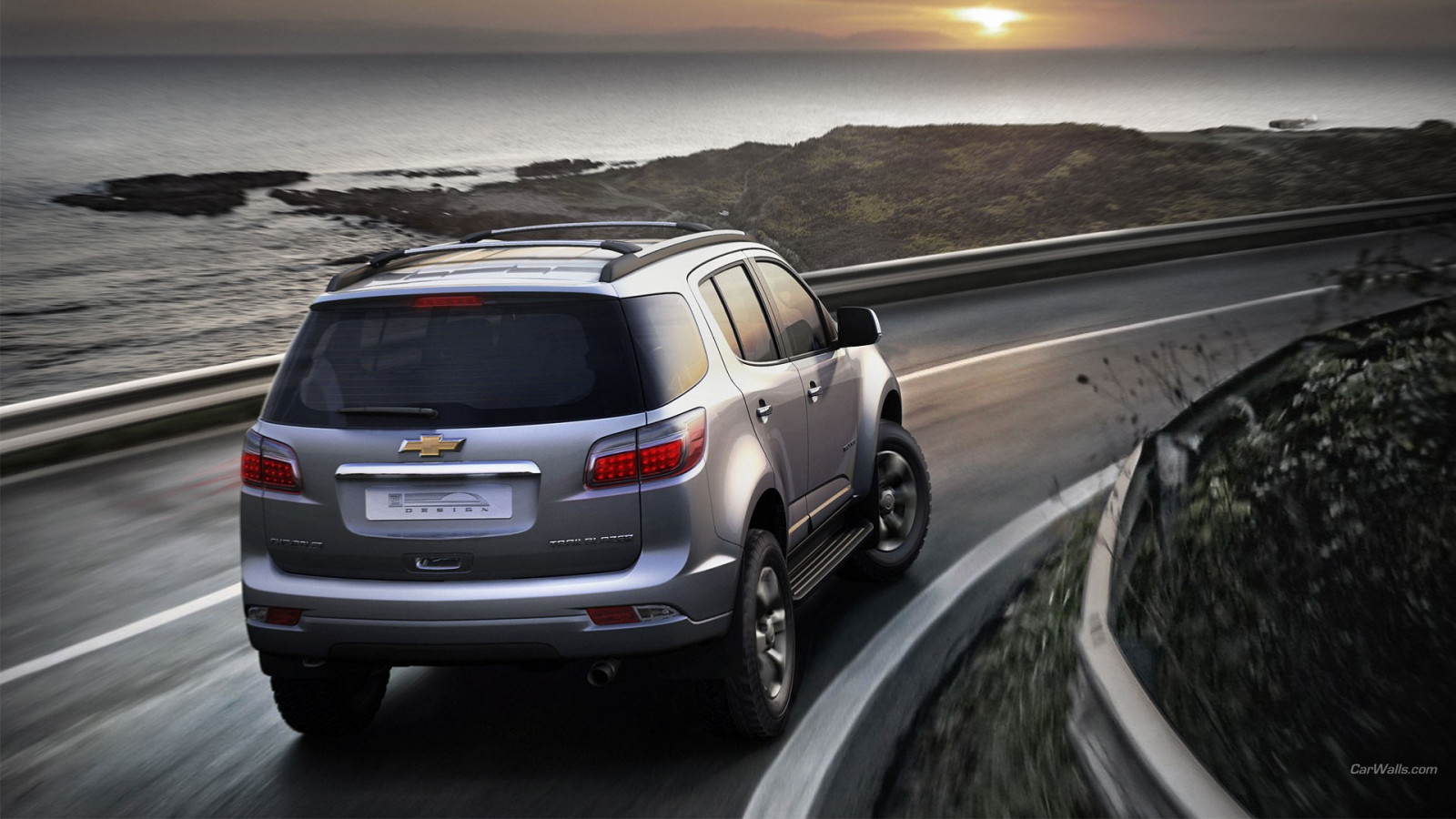 meri, auto, ajoneuvo, tie, hopea autot, Chevrolet, Chevrolet Trailblazer, pyörä, maakulkuneuvon, autojen suunnittelu, autojen ulkomitat, auto make, ylellisyyttä ajoneuvon, puskuri, johtoon auton, katumaasturi, kompakti SUV