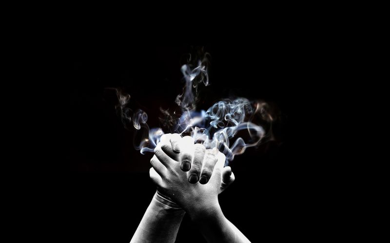 monochrome, smoke, guitarist, light, hand, darkness monochrome, smoke, guitarist, light, hand, darkness