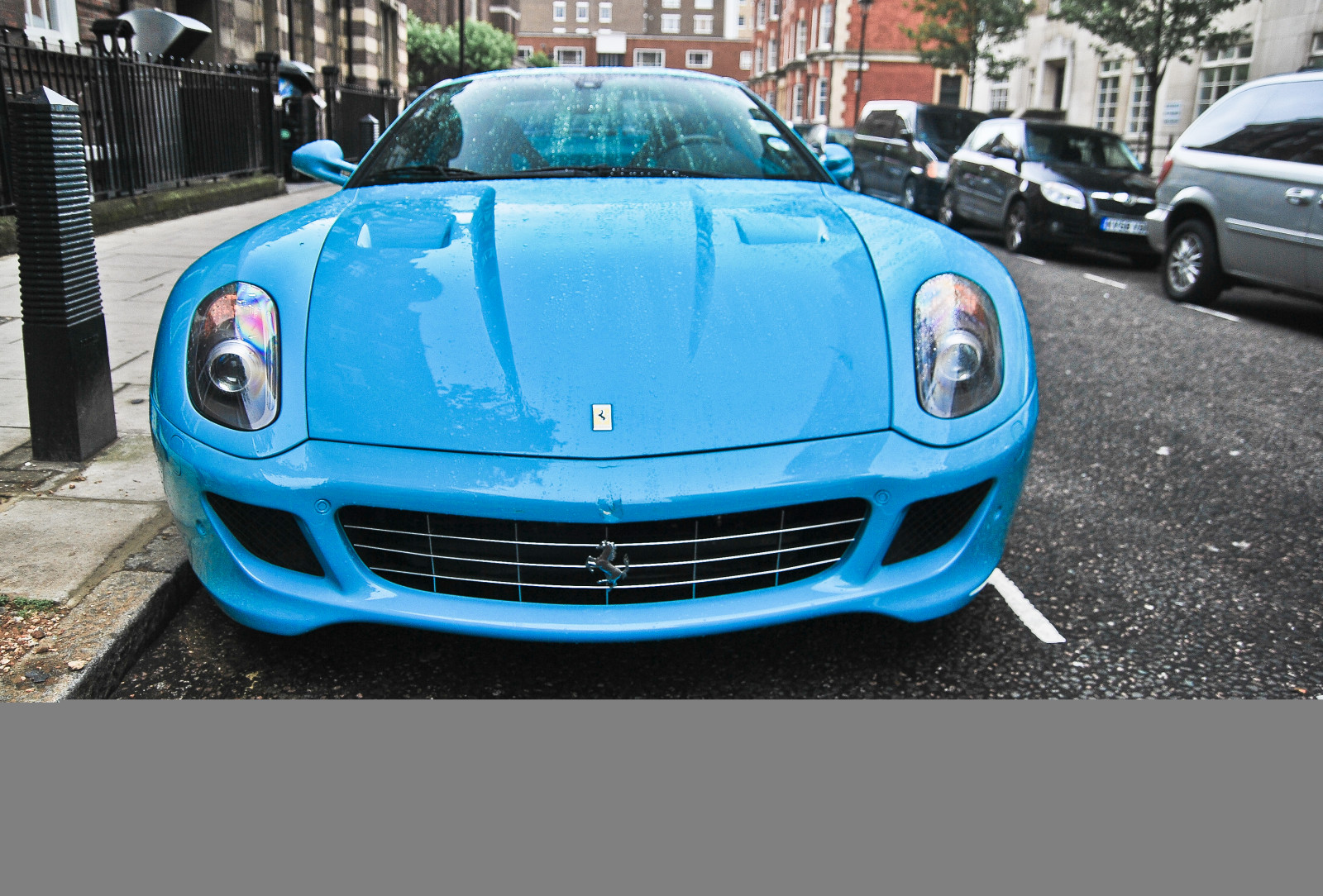 auto, gade, UK, blå, England, by-, Italien, London, biler, sport, bil, sport, fotografering, Nikon, automobil, Italia, FIAT, storbritannien, 5, forenet, store, gruppe, hurtig, Kongerige, Grand, automotive, super, Ferrari, eksotisk, arab, 1750, gran, GTO, GT, Tamron, Turismo, luksus, coupe, Scuderia, eksklusiv, superbil, schumacher, V8, Maserati, v10, Vogel, sportsvogn, Maranello, F430, GTB, 612, 430, Pininfarina, v12, 575, Scaglietti, tourer, D60, Berlinetta, 575, 599, GT5, Jurriaan, LDN, 458, Fiorano, 2011, worldcars, HGTE, 599XX