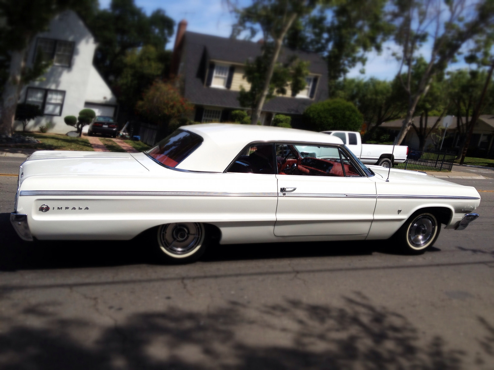 krajina, bílý, auto, městský, vozidlo, kapuce, vinobraní, klasická auta, Chevrolet, Chevrolet Impala, Chevy, impala, limuzína, hotrod, krása, auto, scénický, hardtop, automobilový exteriér, nárazník, motorové vozidlo, Stockton, v plné velikosti vůz, meanstreets