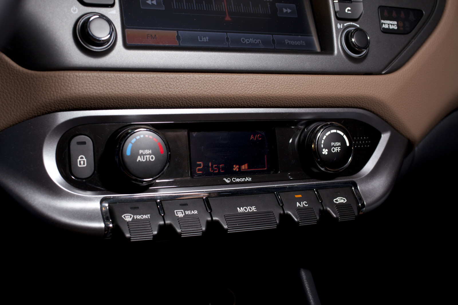 Auto, Fahrzeug, 2013, Audi A1, Kia, Netcarshow, Netcar, Auto Bilder, Auto Foto, Rio, Landfahrzeug, Automotive außen, Automobil machen, Familienwagen, Exekutivwagen, Stadtauto, Sport Nutzfahrzeug, Kleinwagen, Kia motoren