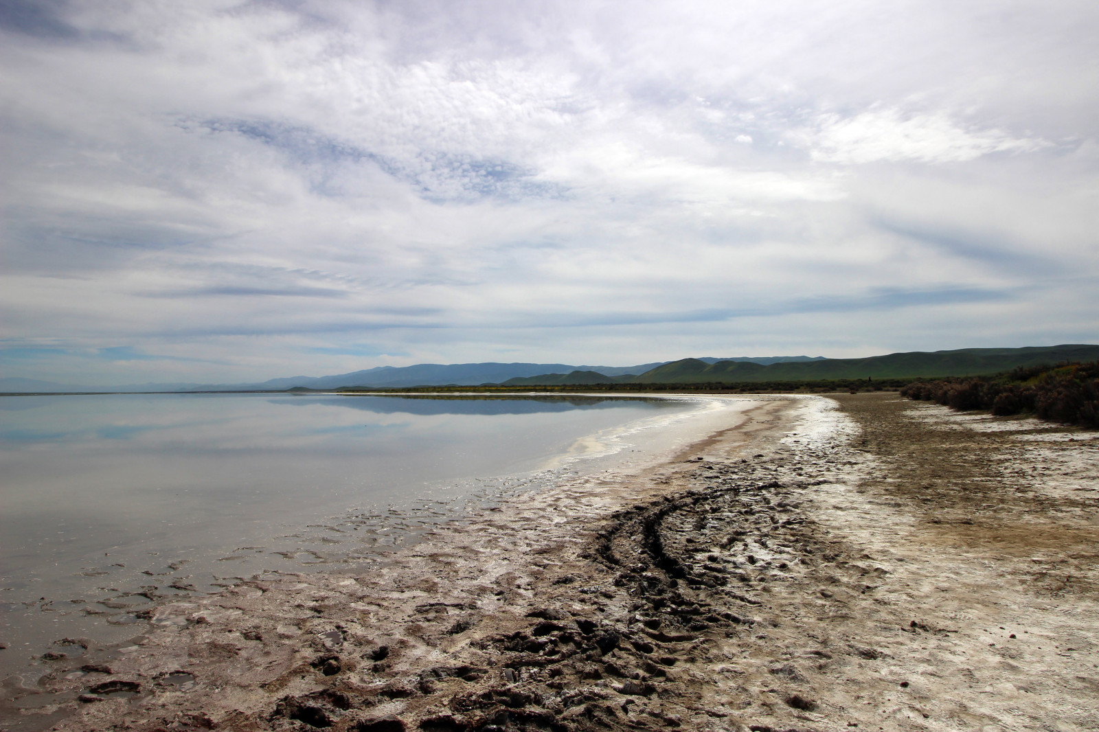 Remote Landscape Wallpaper : lakeside, landscape, outdoors, remote, exploring 5184x3456 ...