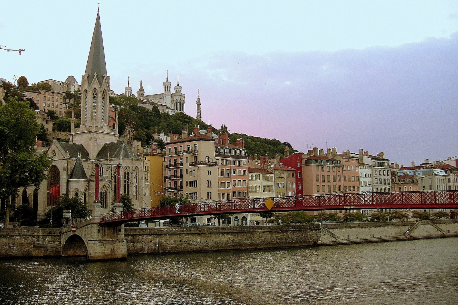 město, cestovat, sochařství, Dům, Francie, budova, dějiny, Cestovní ruch, kostel, památník, Opatství, arquitetura, architektura, řeka, reisen, Frankreich, panoráma města, Lyon, platz, Urlaub, hlavní město, Kathedrale, catedral, kirche, haus, Skulptur, místa, návštěva, historický, prozkoumat, klášter, Stadt, architektur, historický, Provence, Iglesias, stgeorge, Fluss, francia, franca, bau, fasáda, kloster, fassade, Historie, plavby, h uživatel, Geschichte, Saone, kulturdenkmal, santuarios, Provenca, roba66